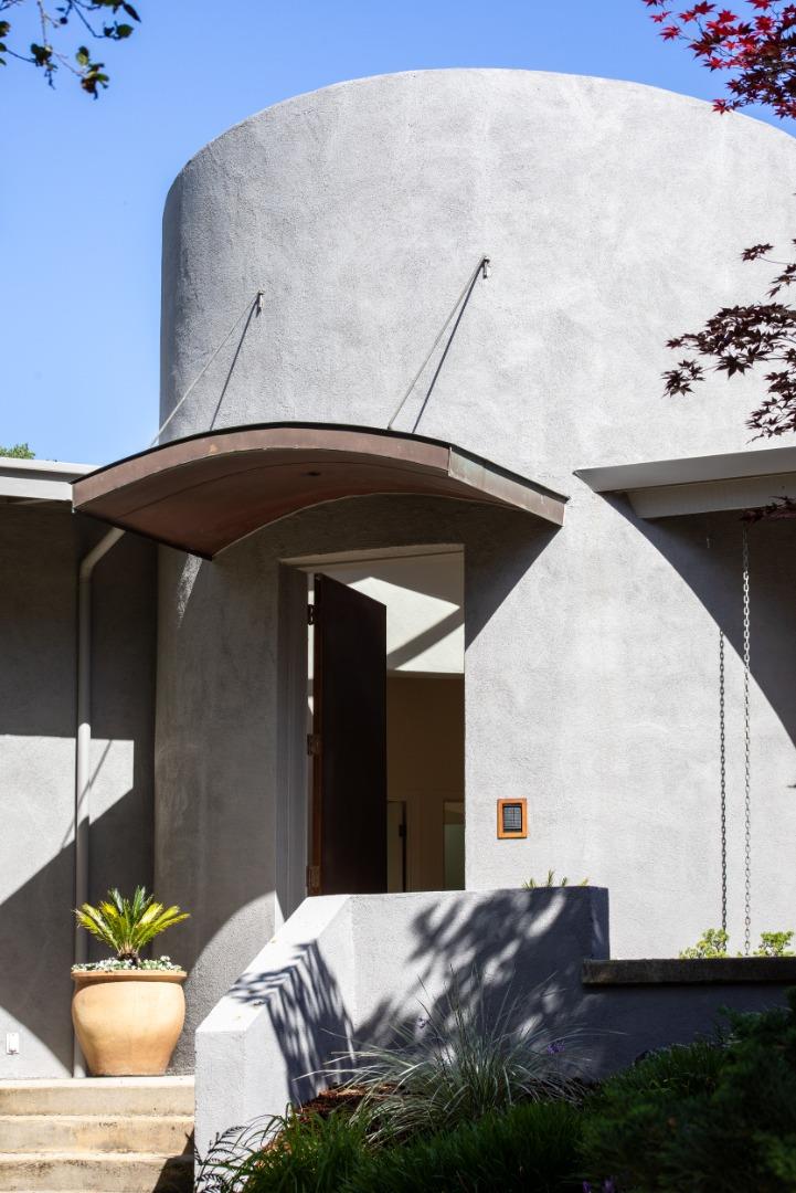 140 Degas Road Portola Valley, CA 94028 - Photo 2 of 31 a view of entryway