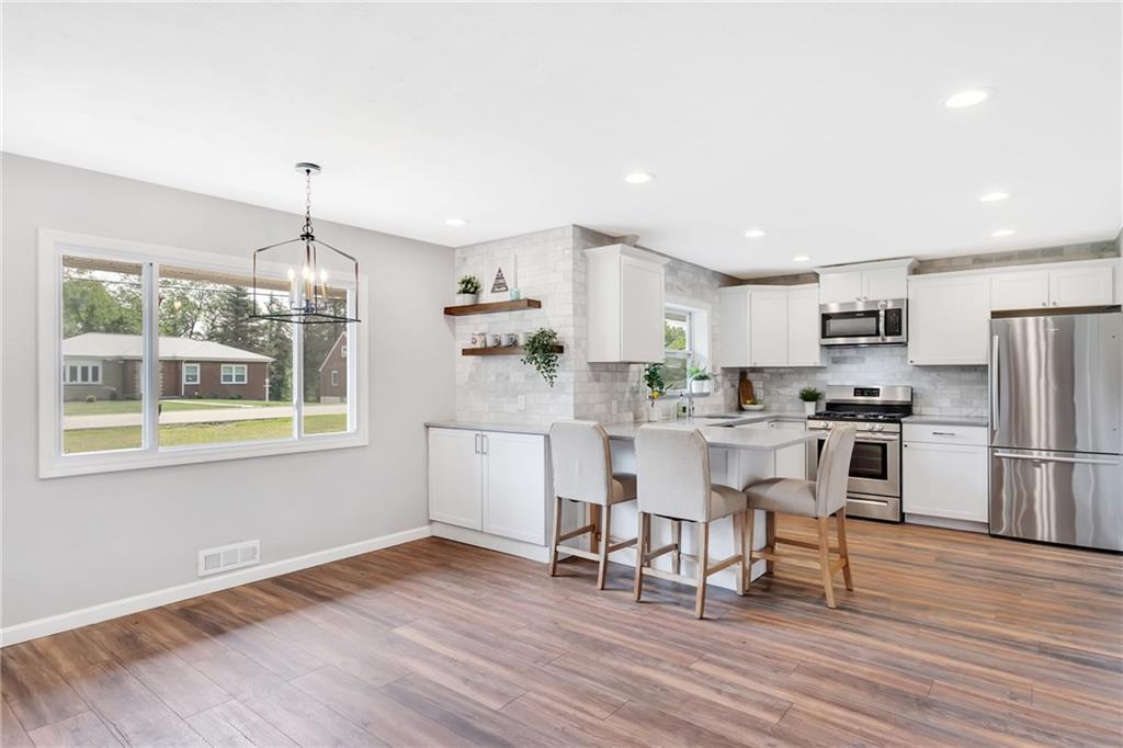 225 Goldsmith Road Pittsburgh, PA 15237 - Photo 9 of 25