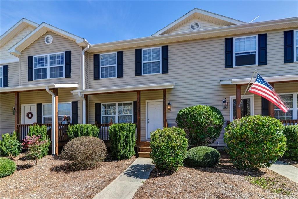 10 Bridgestone Road, Unit 10 Swannanoa, NC 28778 - Photo 1 of 20 Gallery Image 1