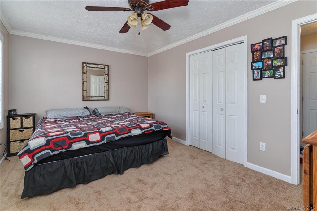 10 Bridgestone Road, Unit 10 Swannanoa, NC 28778 - Photo 11 of 20 Gallery Image 11