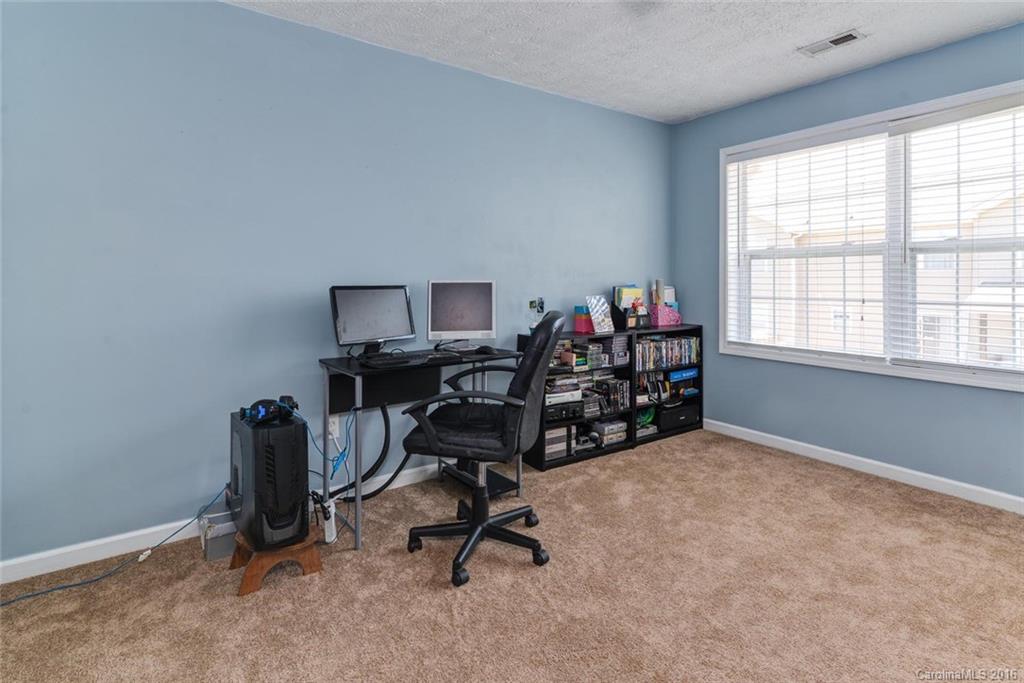 10 Bridgestone Road, Unit 10 Swannanoa, NC 28778 - Photo 13 of 20 Gallery Image 13