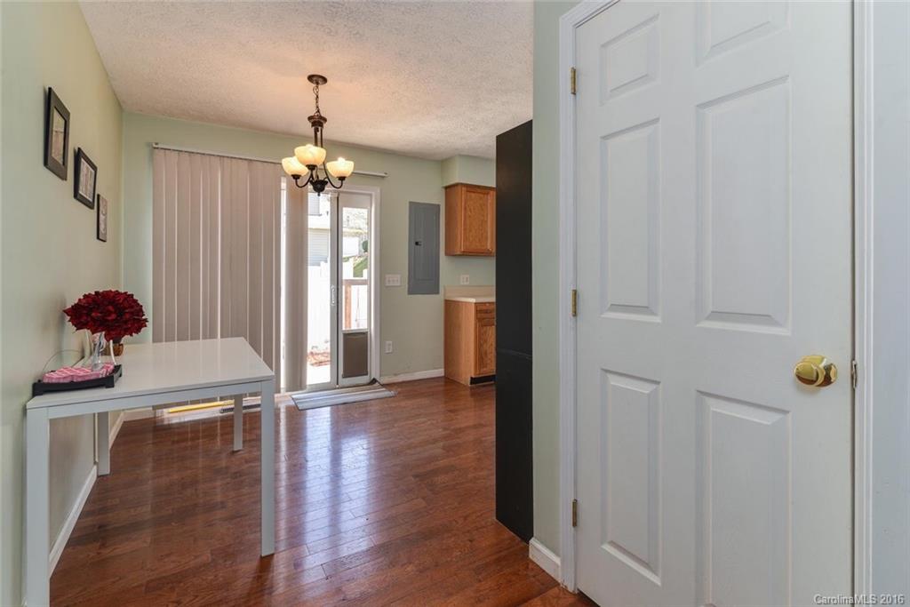 10 Bridgestone Road, Unit 10 Swannanoa, NC 28778 - Photo 5 of 20 Gallery Image 5