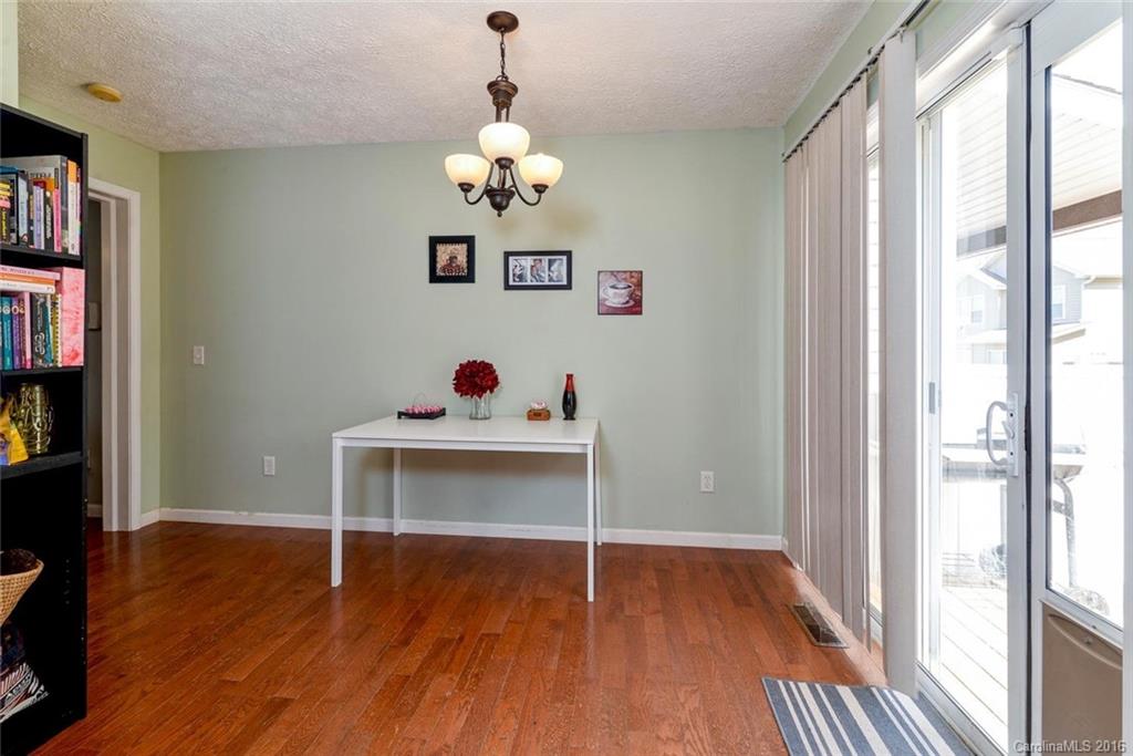 10 Bridgestone Road, Unit 10 Swannanoa, NC 28778 - Photo 6 of 20 Gallery Image 6
