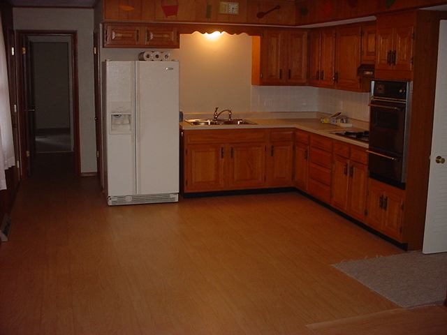 3134 West Chartwell Road Peoria, IL 61614 - Photo 7 of 9 Gallery Image 7