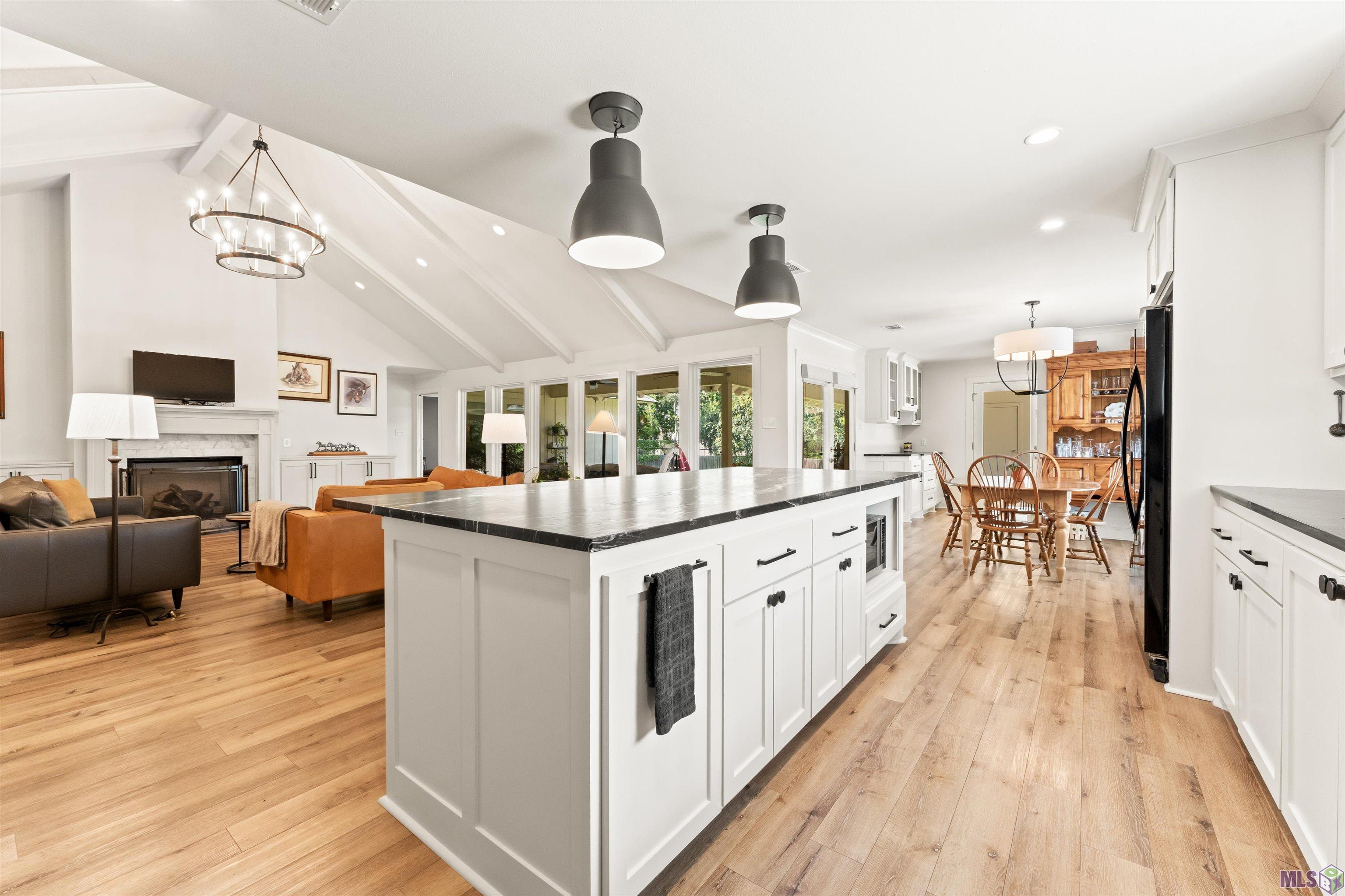 5755 Hyacinth Avenue Baton Rouge, LA 70808 - Photo 10 of 27