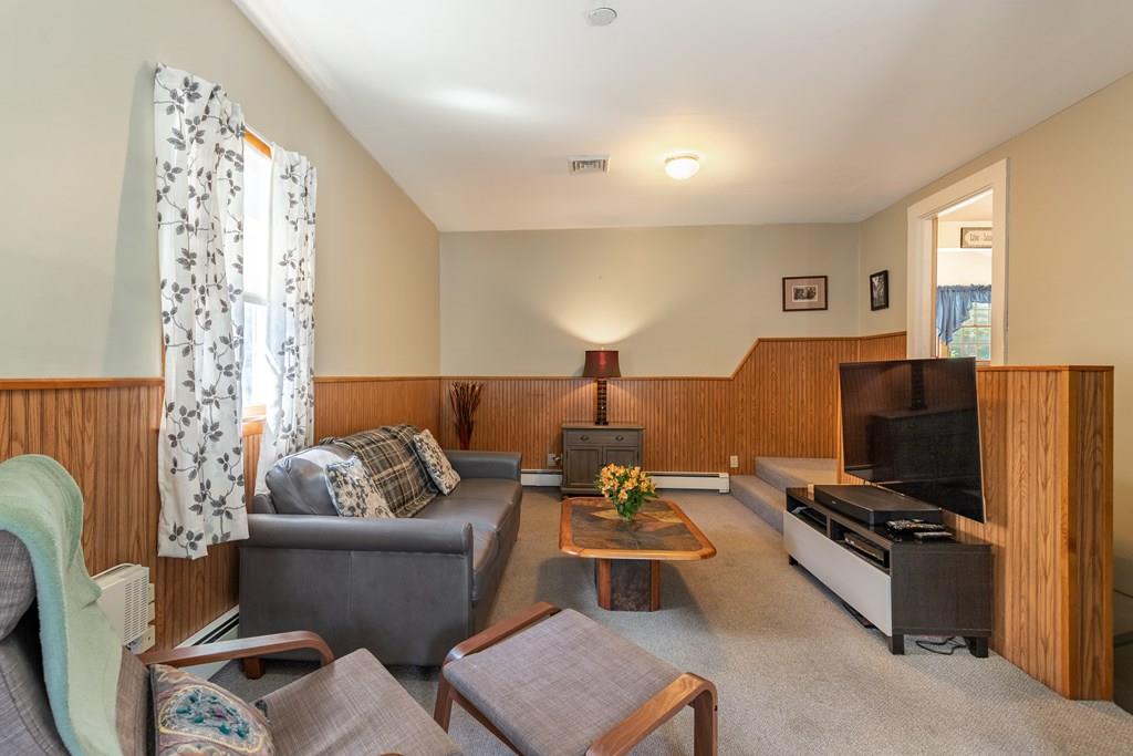14 Lilian Rd Extension Framingham, MA 01701 - Photo 19 of 35 Gallery Image 19
