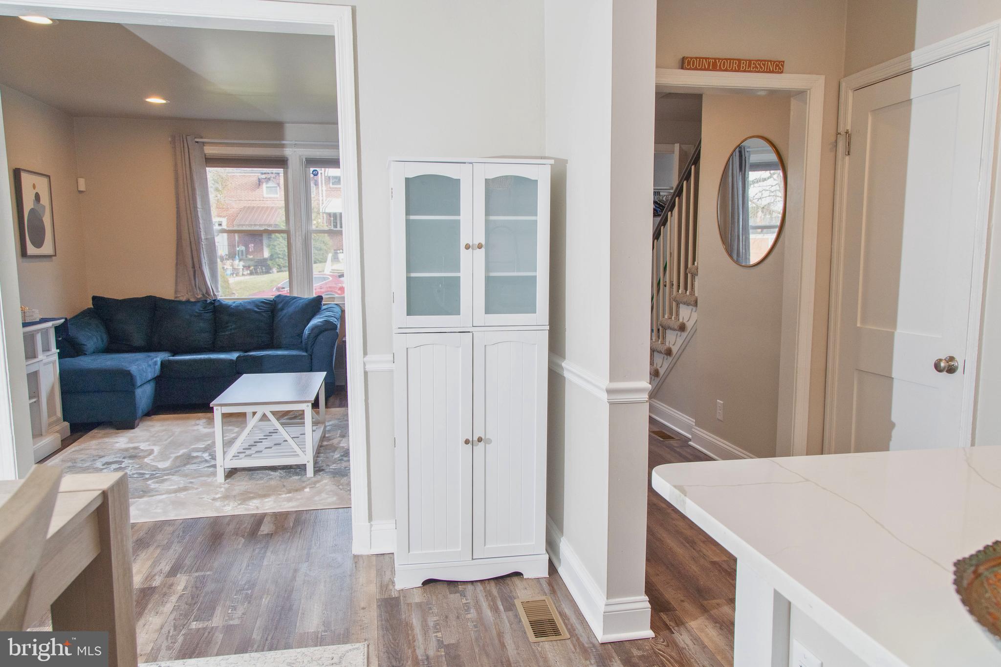 518 Random Road Baltimore, MD 21229 - Photo 4 of 29 a living room with furniture and a window