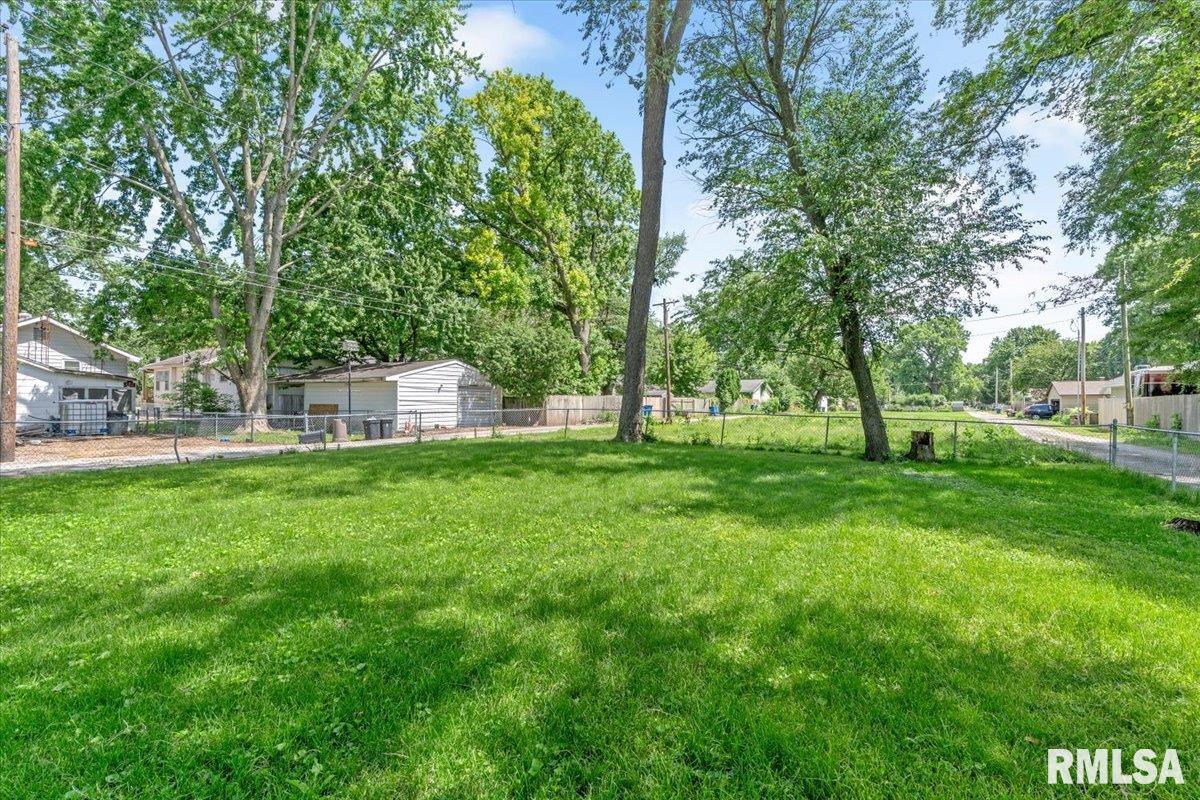 730 West Ash Street Springfield, IL 62704 - Photo 31 of 35