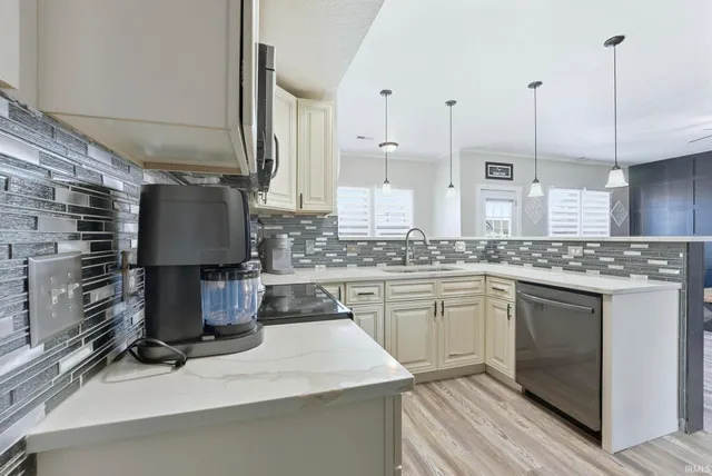 $269,900 | 12104 Tapered Bank Run, Fort Wayne, IN 46818