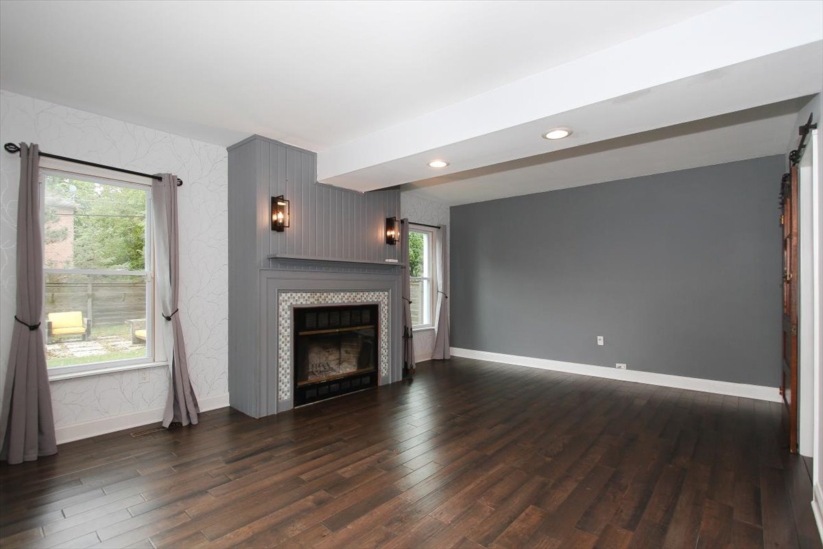 63 Fairway Road Lake Zurich, IL 60047 - Photo 12 of 33 Gallery Image 12