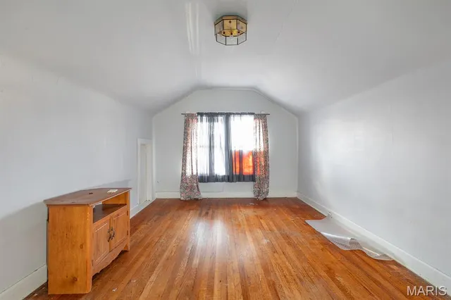 $72,500 | 2753 Hillcrest Avenue, Alton, IL 62002