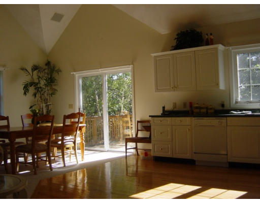 45 Middle Road Haverhill, MA 01830 - Photo 6 of 6 Gallery Image 6