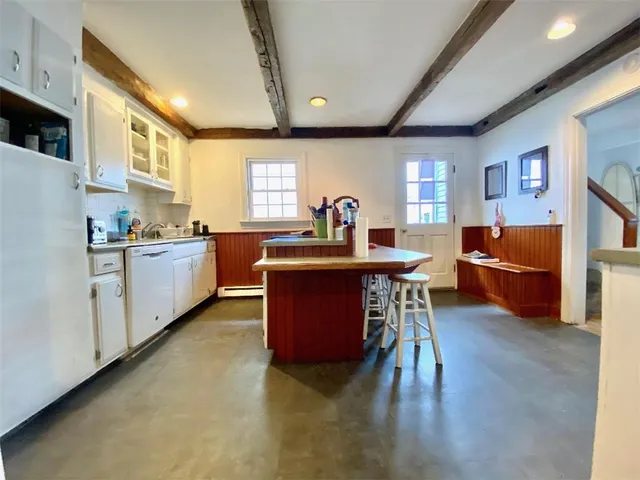 $5,500 | 32 Mc Allister Street, Newport, RI 02840