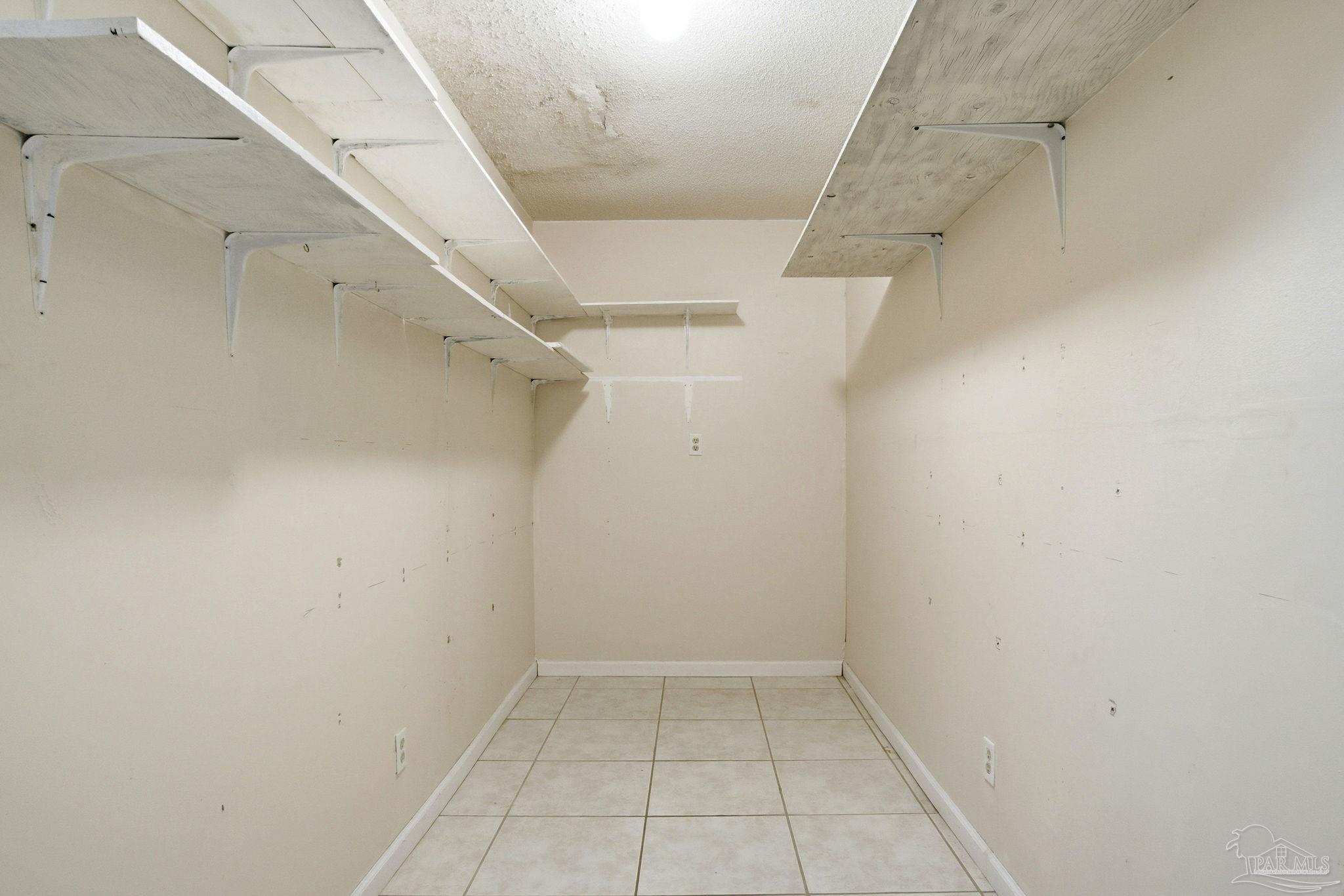 2830 Via Roma Court Gulf Breeze, FL 32563 - Photo 17 of 39