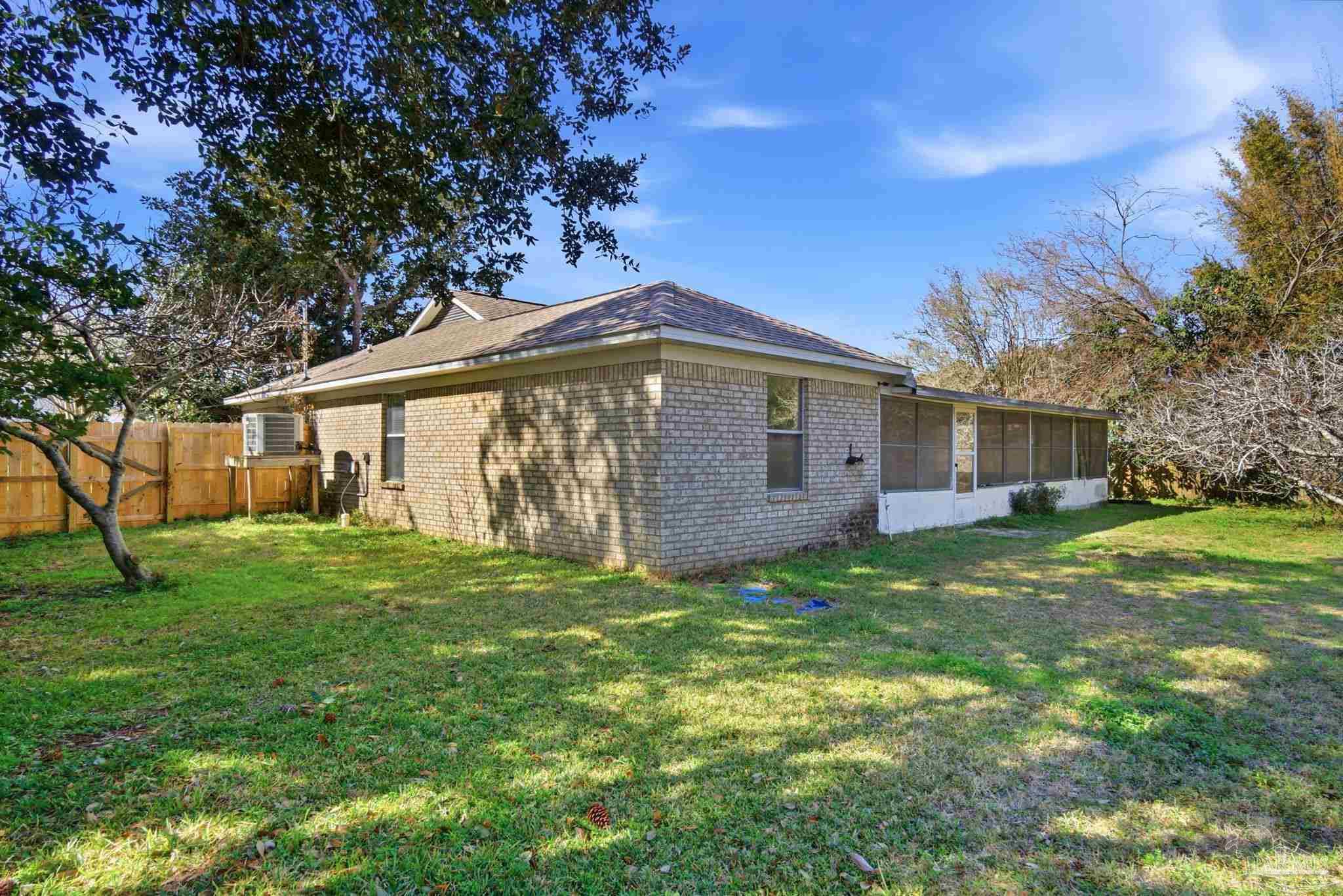 2830 Via Roma Court Gulf Breeze, FL 32563 - Photo 33 of 39