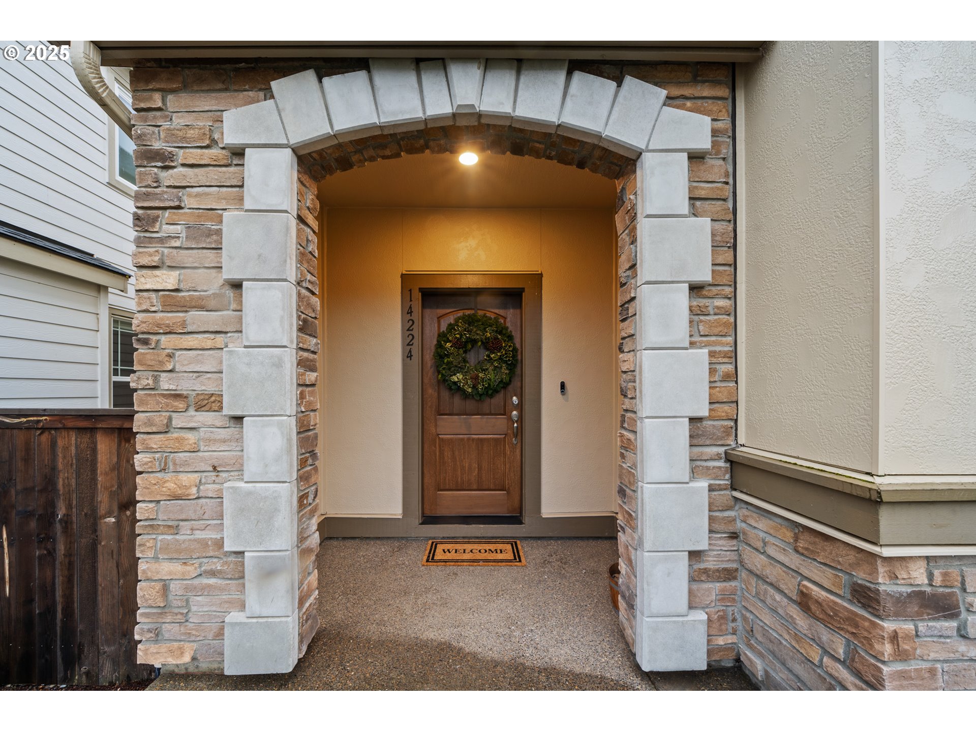 14224 Southwest 169th Avenue Portland, OR 97223 - Photo 2 of 37 a view of entryway and hall