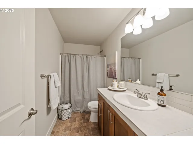 $569,000 | 14224 Southwest 169th Avenue, Portland, OR 97223