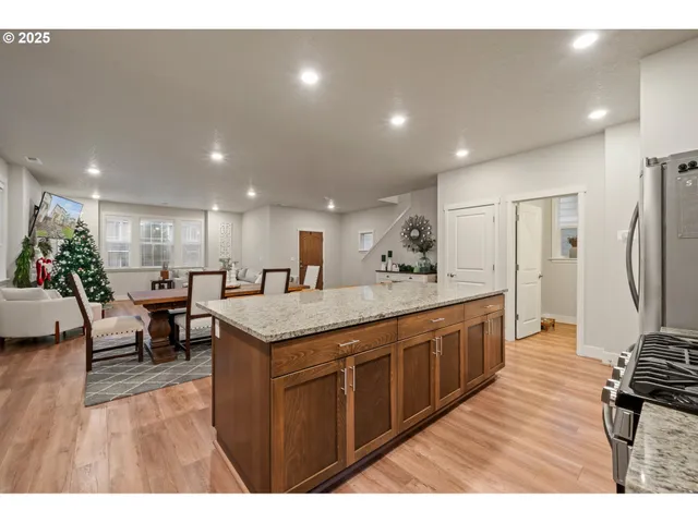 $569,000 | 14224 Southwest 169th Avenue, Portland, OR 97223