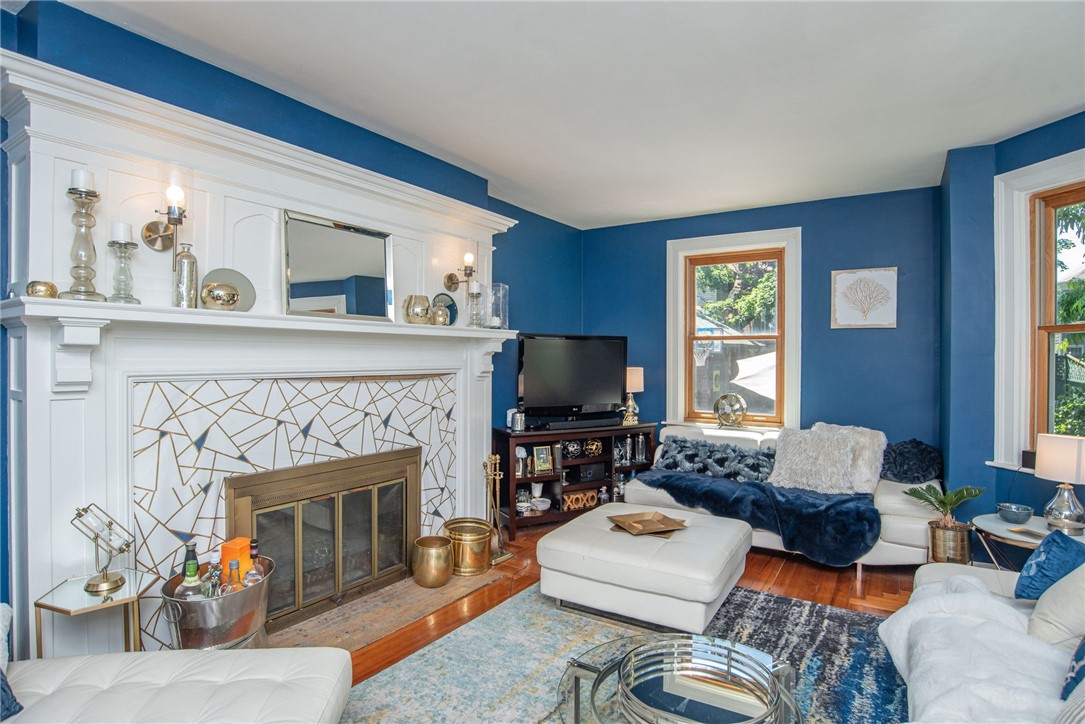 136 Arnold Avenue Cranston, RI 02905 - Photo 28 of 50