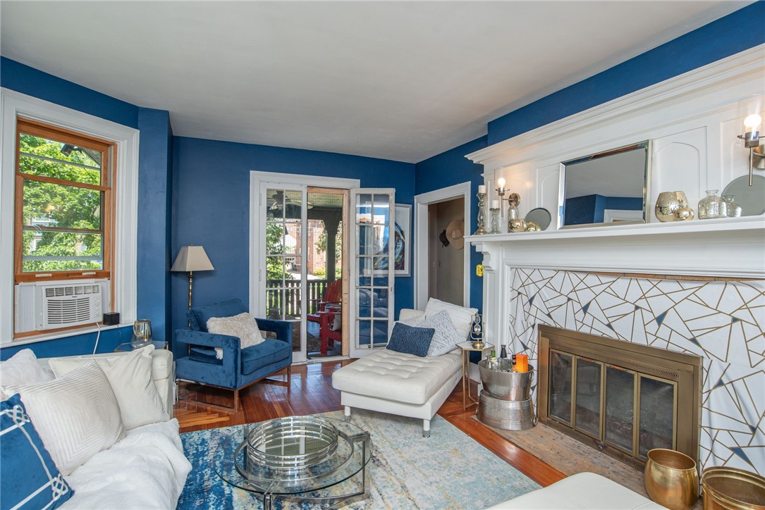 136 Arnold Avenue Cranston, RI 02905 - Photo 29 of 50