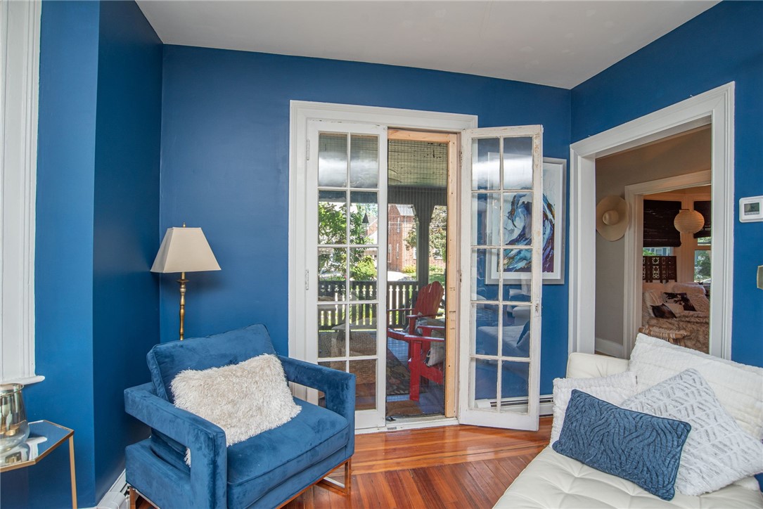 136 Arnold Avenue Cranston, RI 02905 - Photo 30 of 50