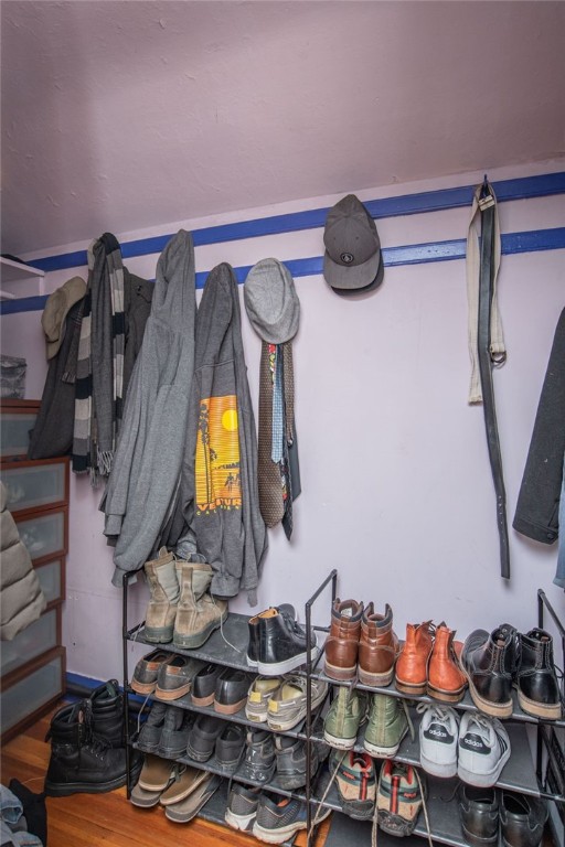 136 Arnold Avenue Cranston, RI 02905 - Photo 40 of 50