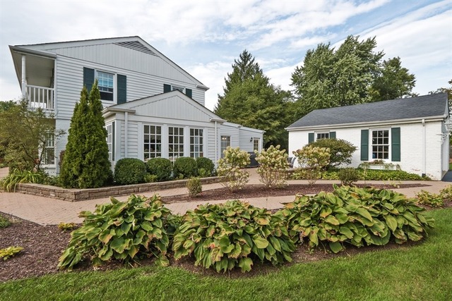 1100 Inverlieth Road Lake Forest, IL 60045 - Photo 19 of 20