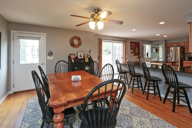 1100 Inverlieth Road Lake Forest, IL 60045 - Photo 8 of 20