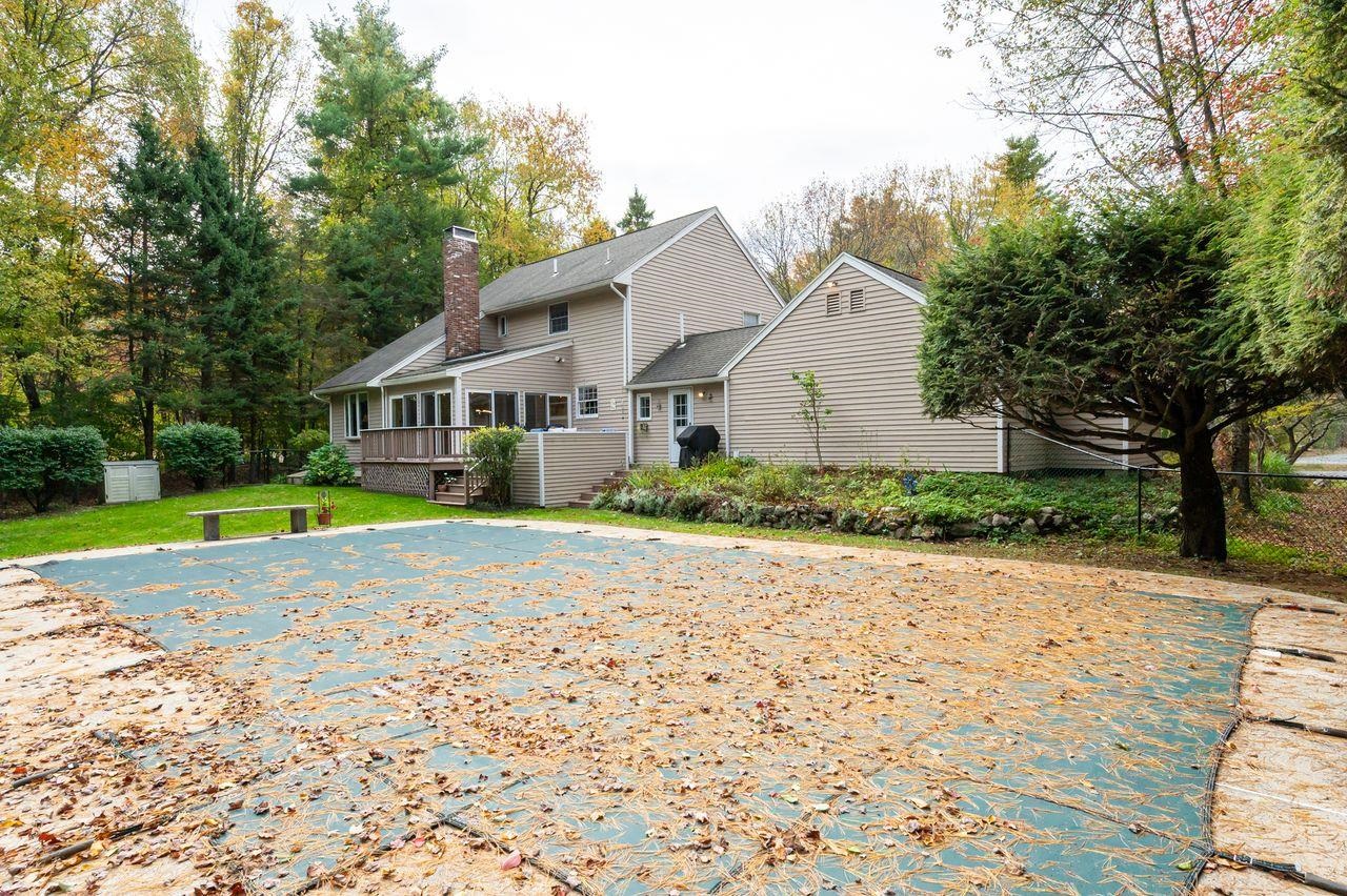 4 Huckleberry Lane Atkinson, NH 03811 - Photo 3 of 42