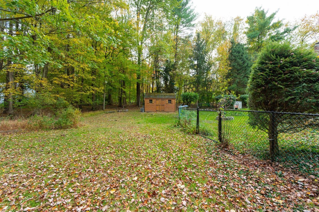 4 Huckleberry Lane Atkinson, NH 03811 - Photo 7 of 42