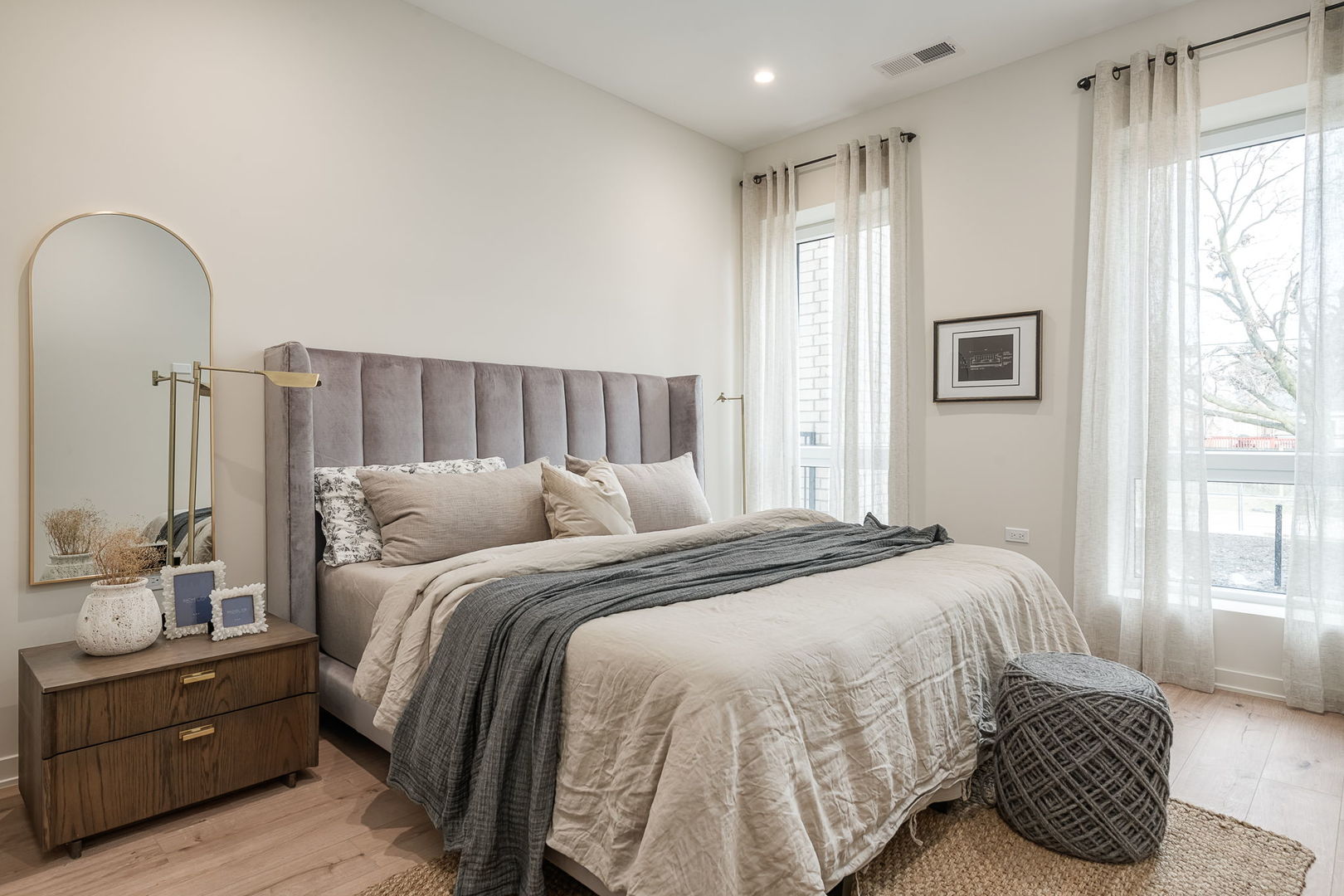 8000 O Connor Drive, Unit 206 River Grove, IL 60171 - Photo 11 of 52 a bedroom with a bed and a window