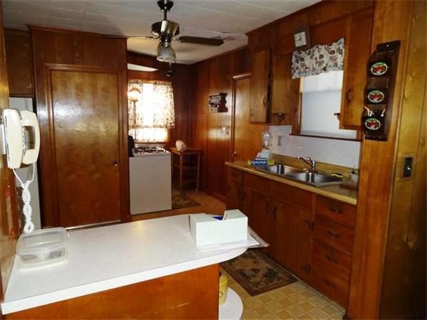5 Florence Road Methuen, MA 01844 - Photo 4 of 11 Gallery Image 4