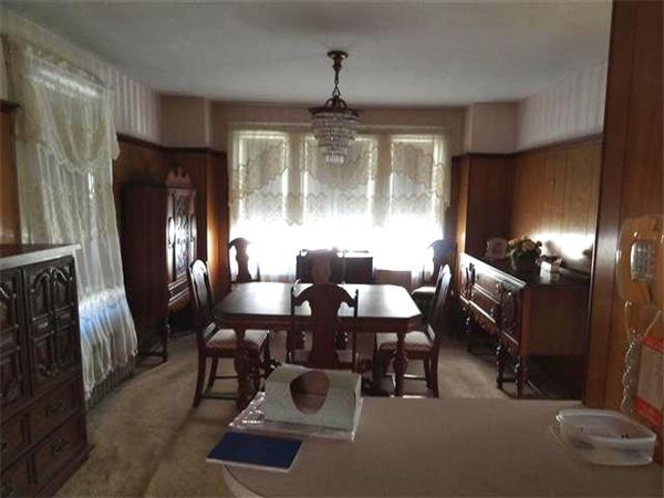 5 Florence Road Methuen, MA 01844 - Photo 6 of 11 Gallery Image 6