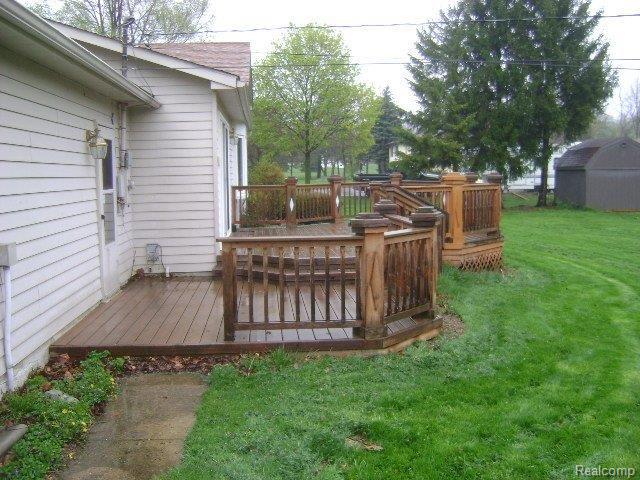3770 Napier Road Canton, MI 48187 - Photo 6 of 7 DECK
