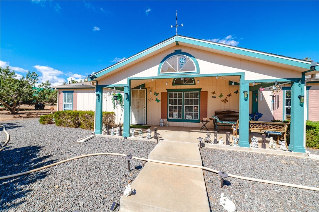1575 South Cedar Road Kingman, AZ 86401 - Photo 4 of 88 Gallery Image 4