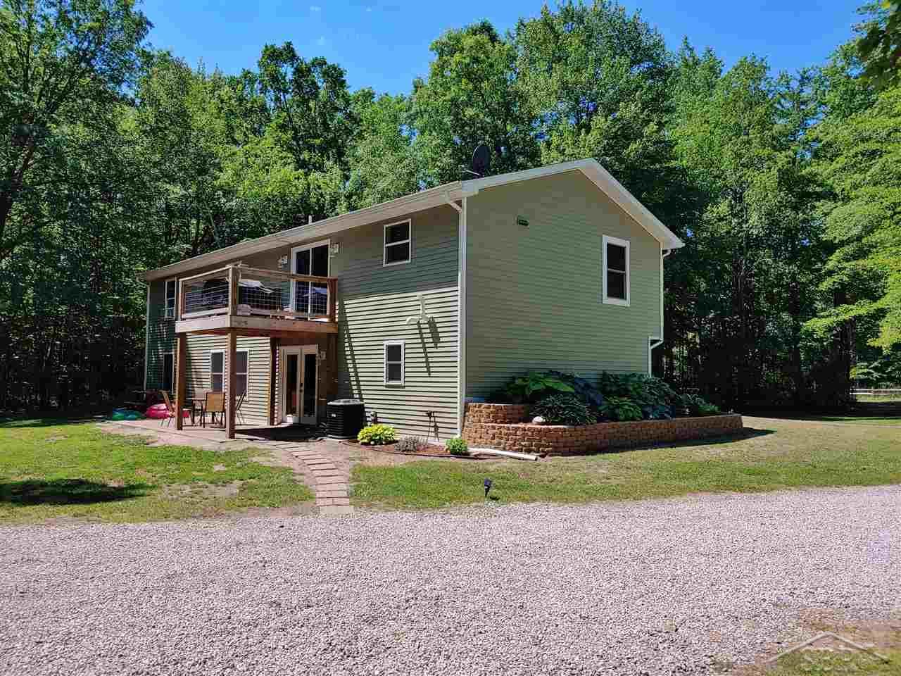 6785 South Orr Road St. Charles, MI 48655 - Photo 29 of 35 50016117-28.JPG