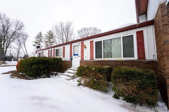 $119,900 | 530 Joseph Street, Carlyle, IL 62231