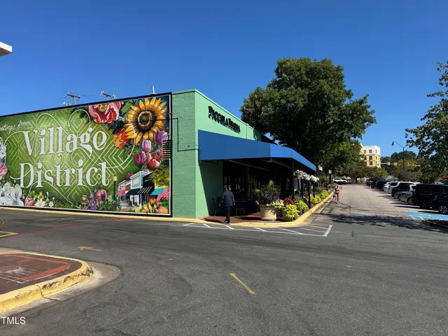 $349,000 | 1001 Brighthurst Drive, Unit 306, Raleigh, NC 27605