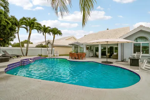 $879,000 | 1560 Wilderness Road, West Palm Beach, FL 33409