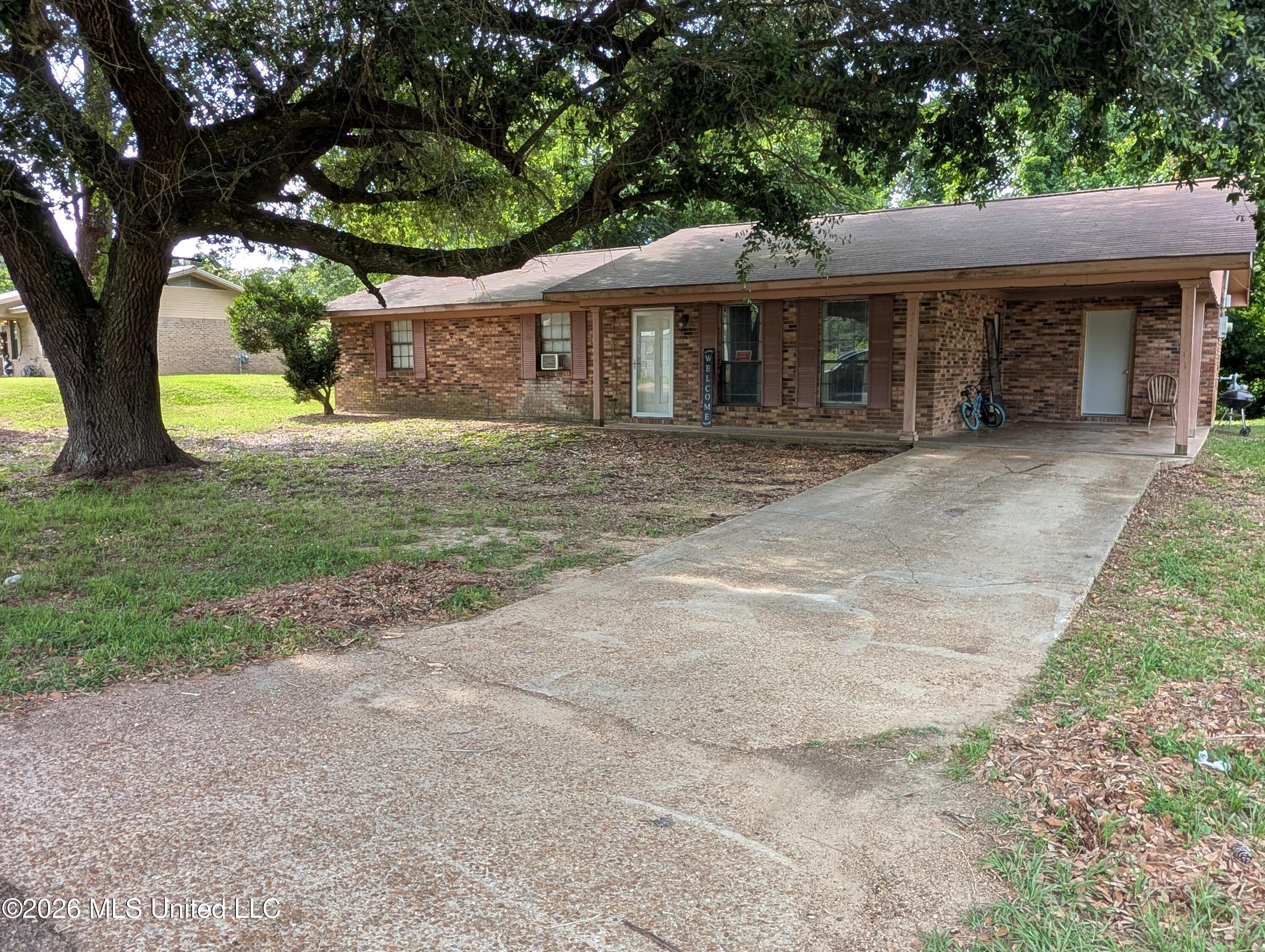 224 Greenfield Road Natchez, MS 39120 - Photo 1 of 11 PXL_20260518_212938902.MP