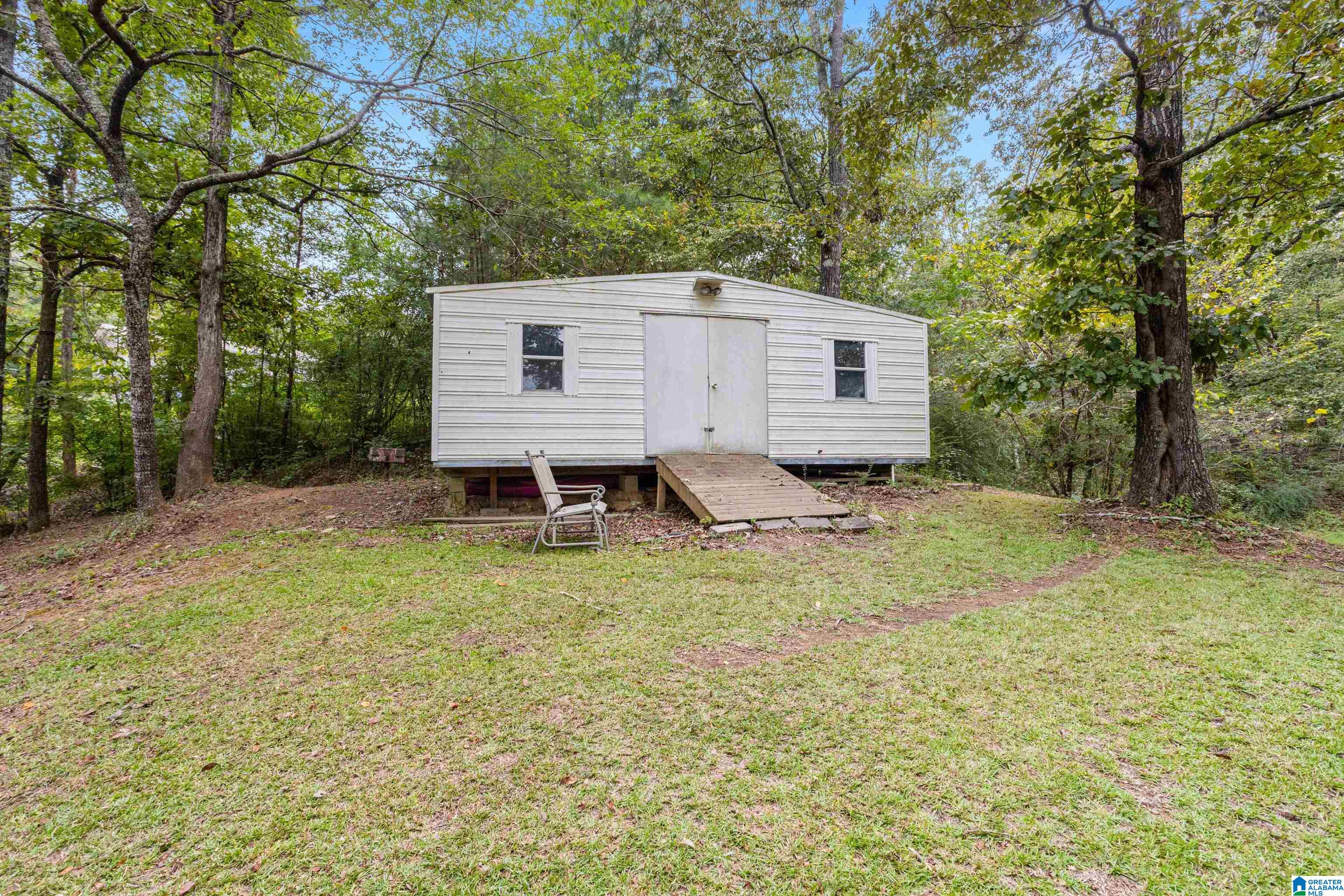 9708 Bradford Trafford Road Warrior, AL 35180 - Photo 32 of 41