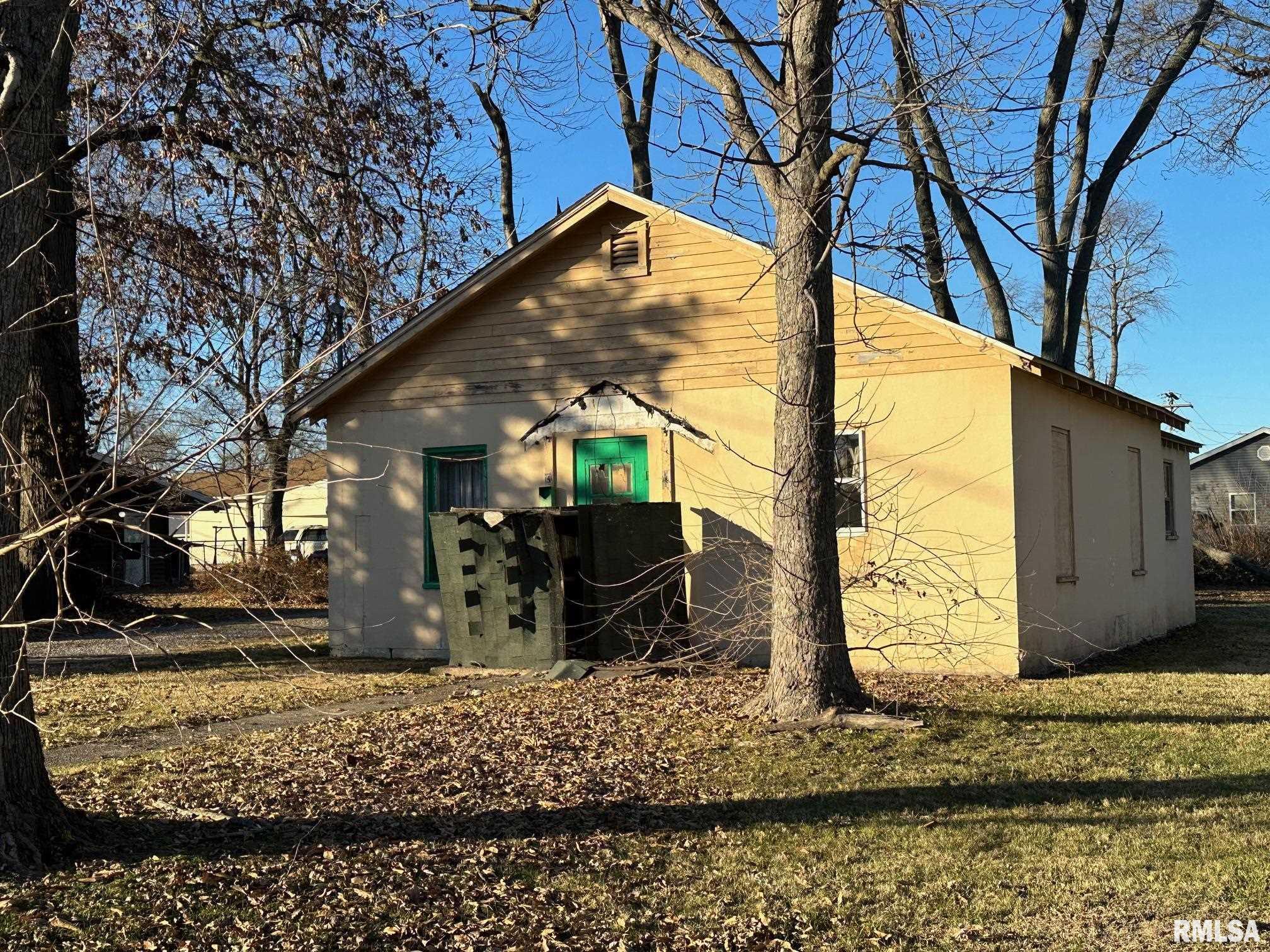 1007 East Ruth Street Benton, IL 62812 - Photo 8 of 15 Gallery Image 8