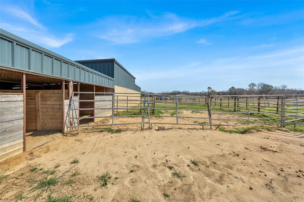 512 Allison Road Springtown, TX 76082 - Photo 23 of 32 a view of a ocean view