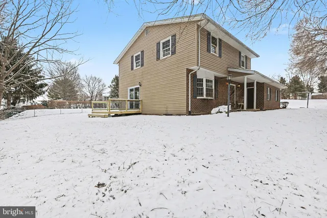$425,000 | 1006 Sheffield Avenue, Mechanicsburg, PA 17055