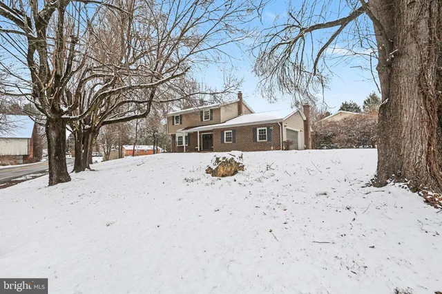 $425,000 | 1006 Sheffield Avenue, Mechanicsburg, PA 17055