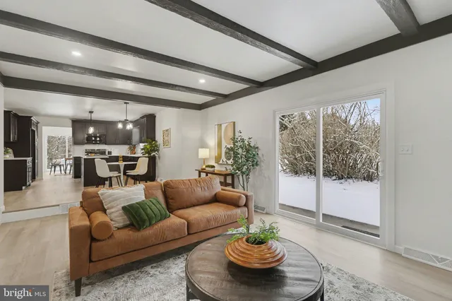 $425,000 | 1006 Sheffield Avenue, Mechanicsburg, PA 17055