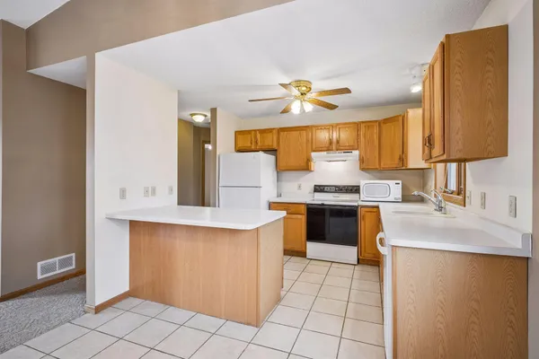 $349,999 | 9909 300th Avenue Northwest, Princeton, MN 55371