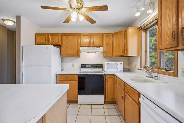 $349,999 | 9909 300th Avenue Northwest, Princeton, MN 55371