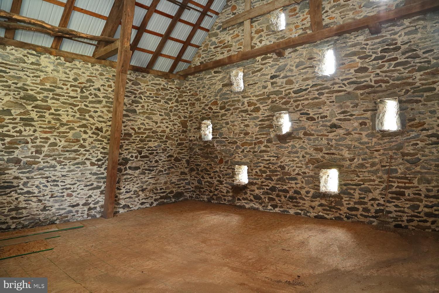 3175 Anchor Road Washington Boro, PA 17582 - Photo 51 of 72 BANK BARN INTERIOR