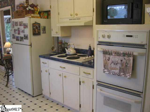 1821 Hudson Road Greer, SC 29650 - Photo 16 of 18 Gallery Image 16